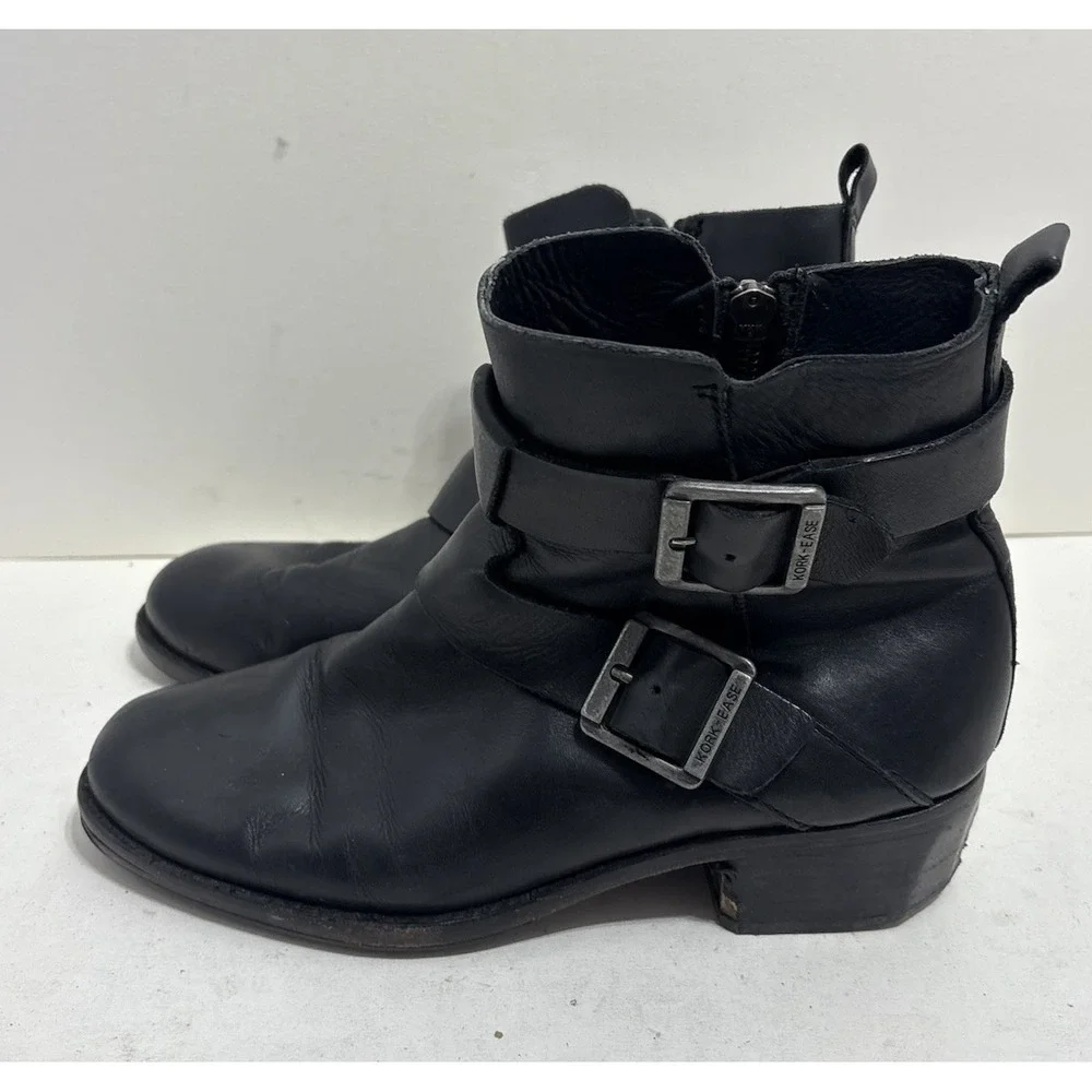 Kork-Ease boots Women's Black 8M Buckle Side Zip Ankle Moto